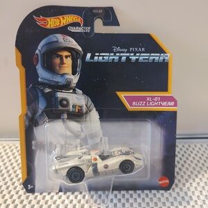 Hot Wheels XL-01 Buzz Lightyear Character Cars NWT Disney Pixar